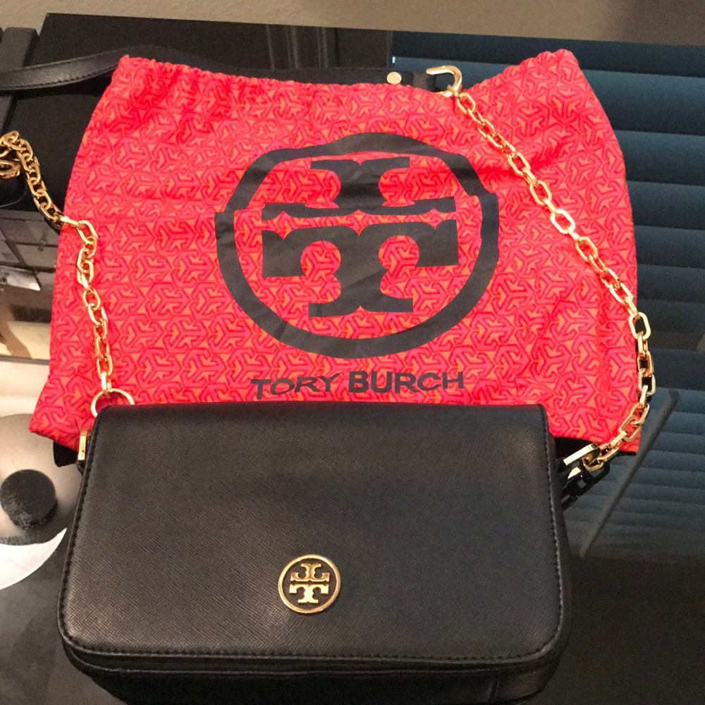 Tory Burch Robinson Chain Crossbody Bag